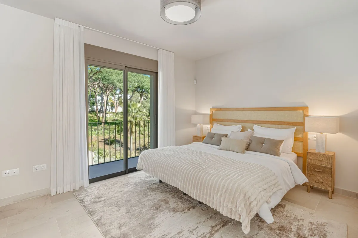 b5cafe7f-68fb-43f9-b87e-bb429ead77dd