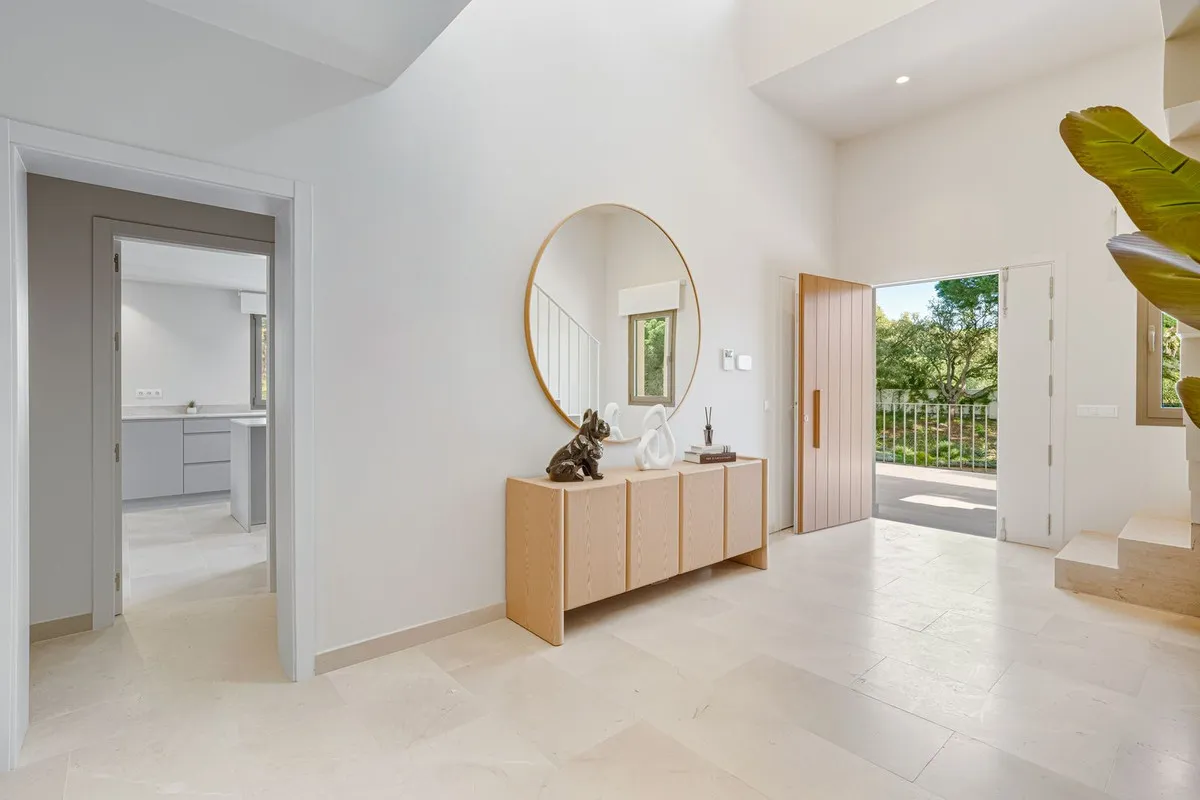 c1dd031c-0d58-40c2-bf31-442ba4840994