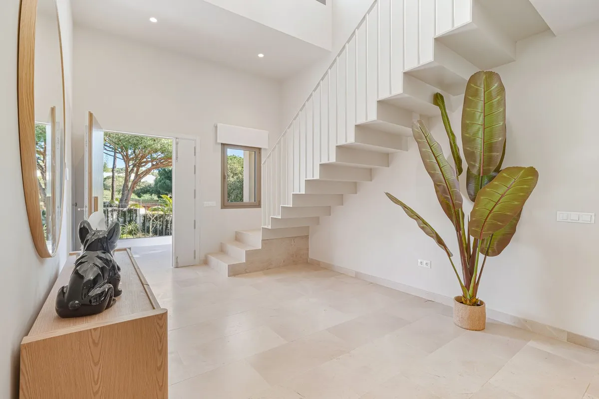 c68fdbdd-eab0-44c0-b689-eb4db5846c21