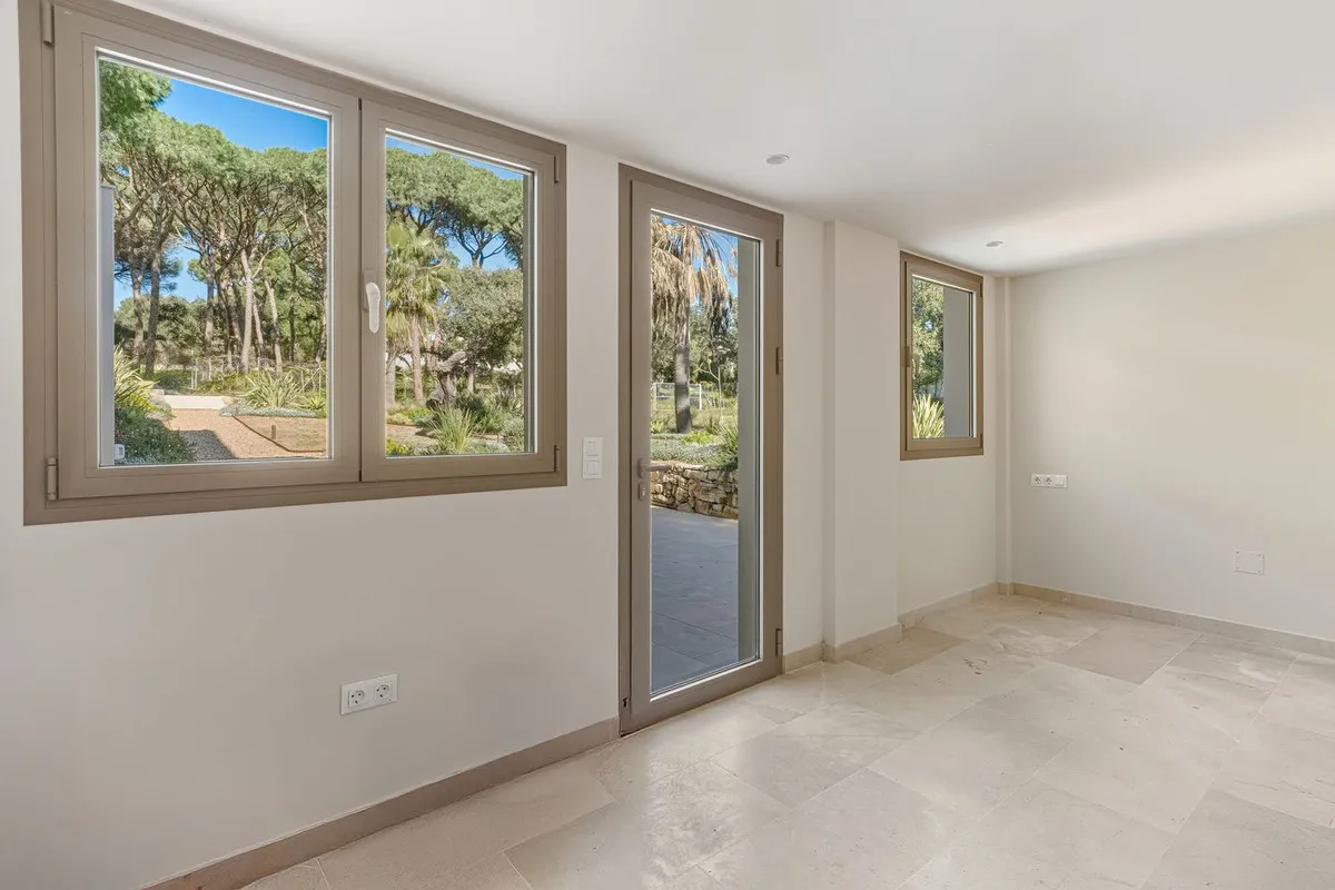 f9e3a2d5-0bf4-4ce1-b64c-efc73cf06baa