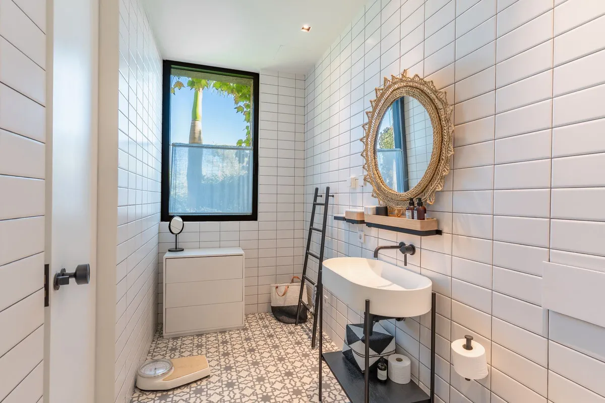 41d3c85d-f7be-4595-aaa4-843137ea70ae