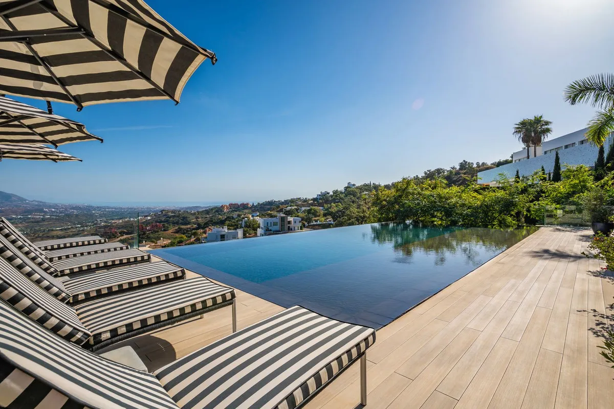 a5e14c43-0f42-42da-a141-dab9af577ca8