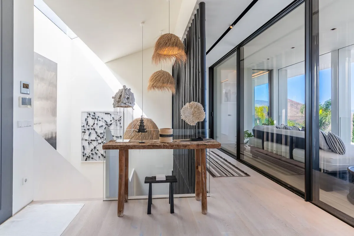 c23a8c39-13f3-4ee1-99c3-41c381771bc3