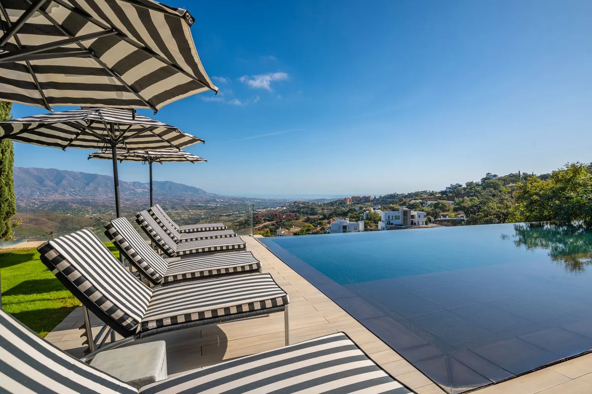 e317c40d-e83b-4d6d-832c-3deee0d57bd0