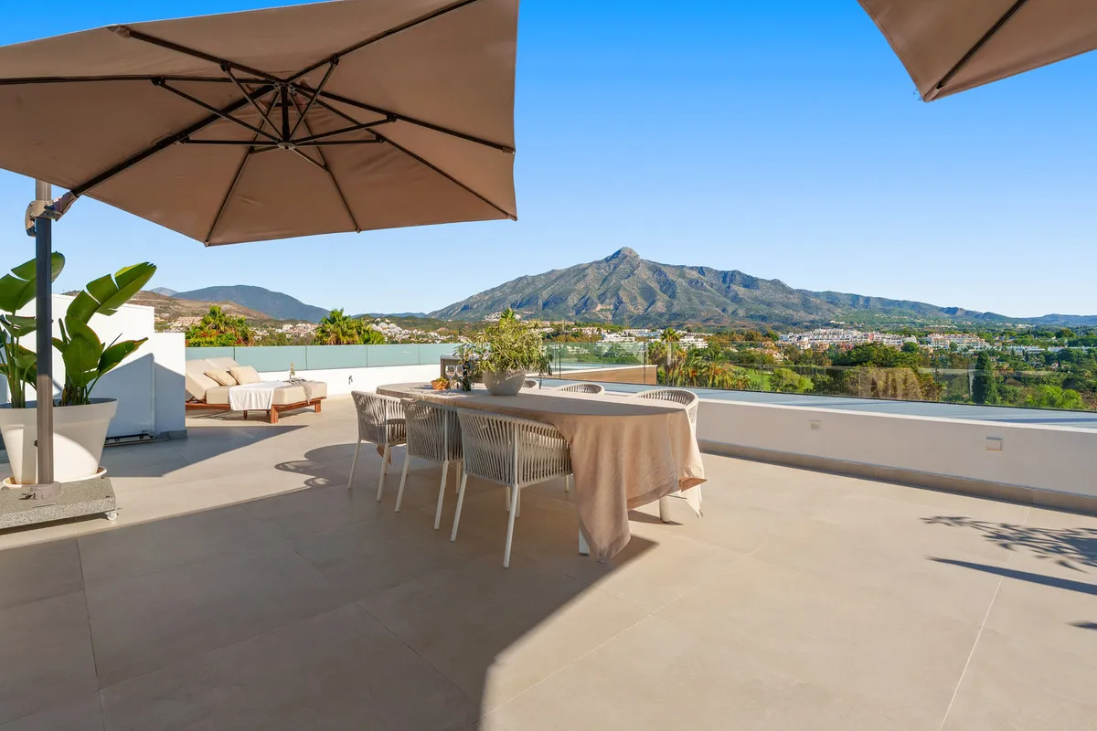 7e4c3d98-173f-4a33-98ba-6041af85cd22