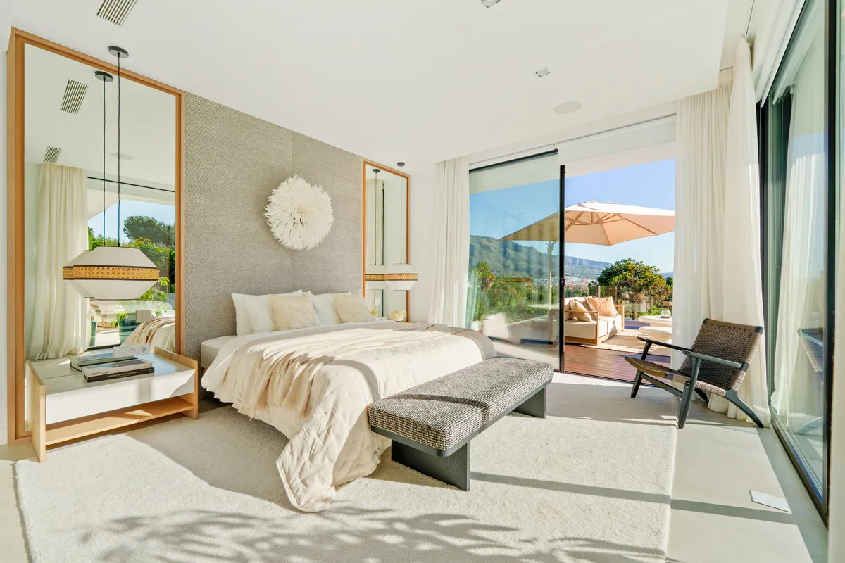 b6c87f1a-c186-4774-b479-29501c04a72d