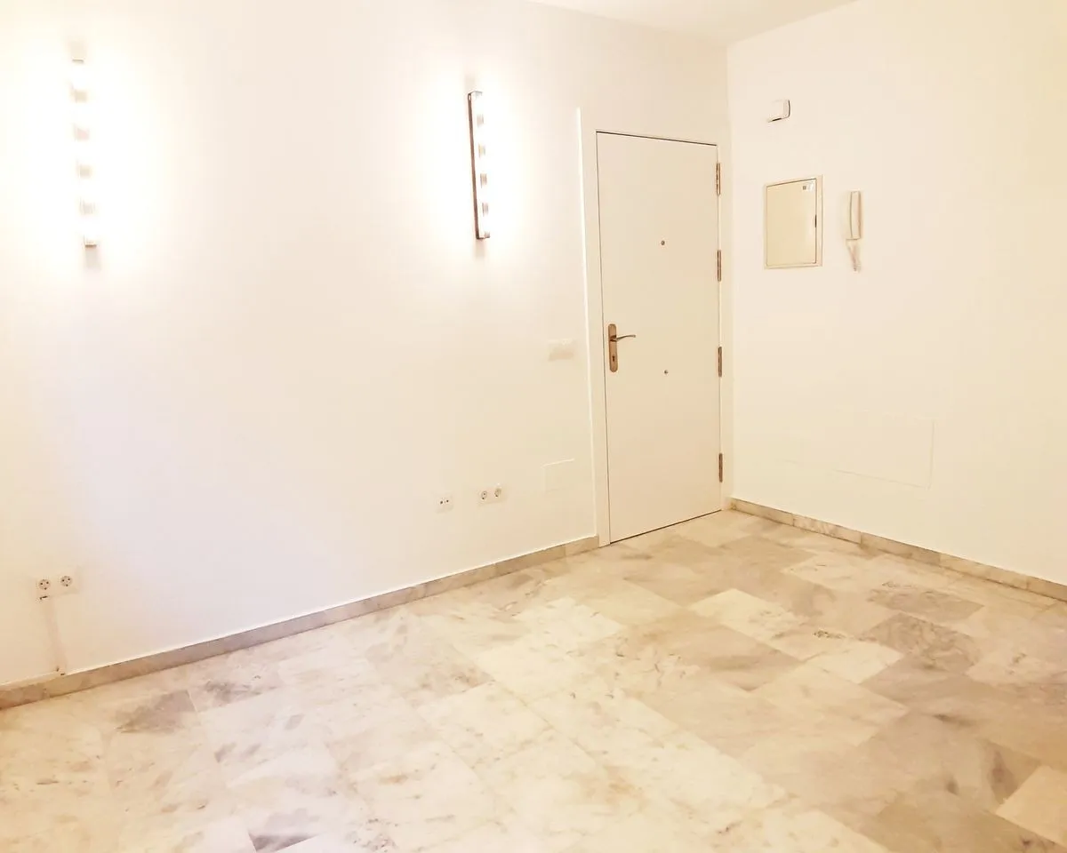 b2519d25-9a12-4d26-bfa1-a0a9b630884b