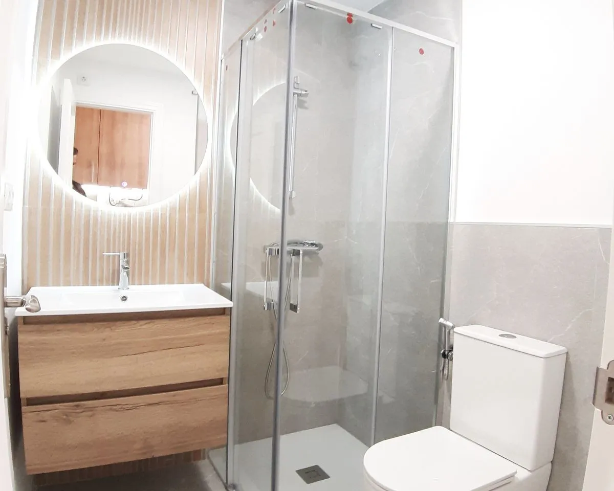 d5efa10a-f6db-4e12-87bf-170337e58a96