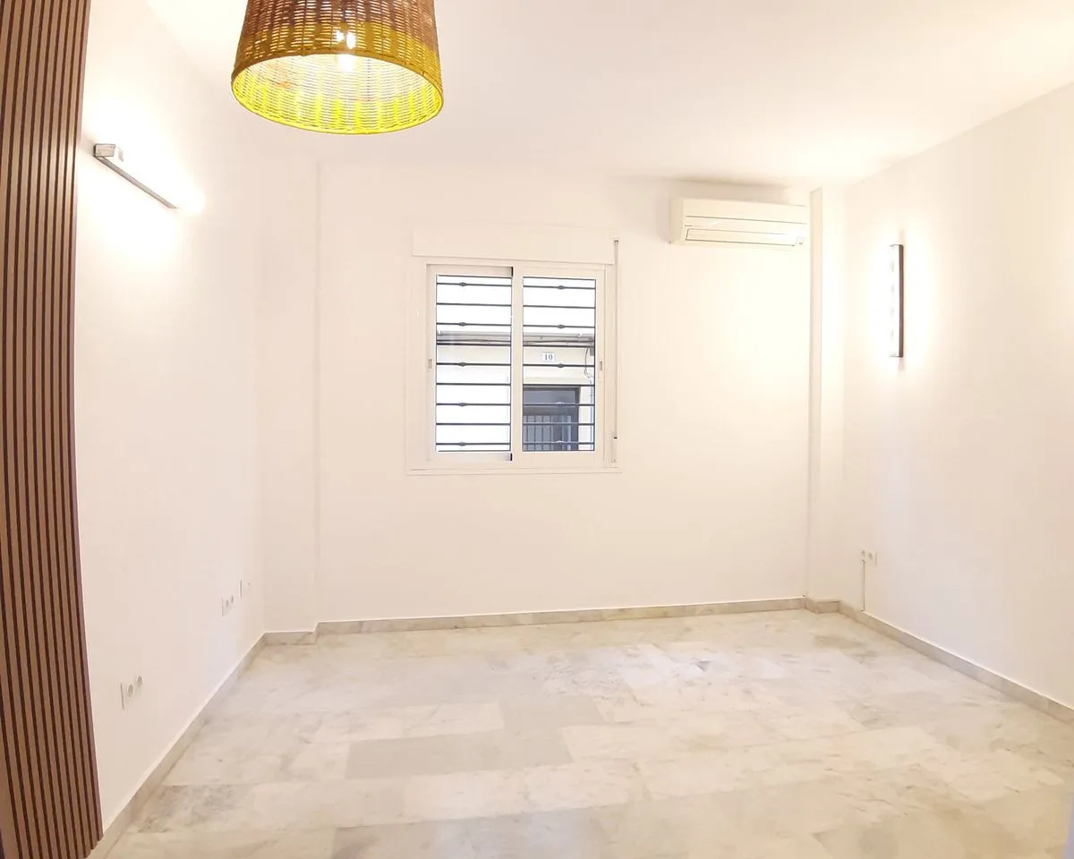 dfcb34cf-6fac-404c-a1ac-593fb30e4d3f