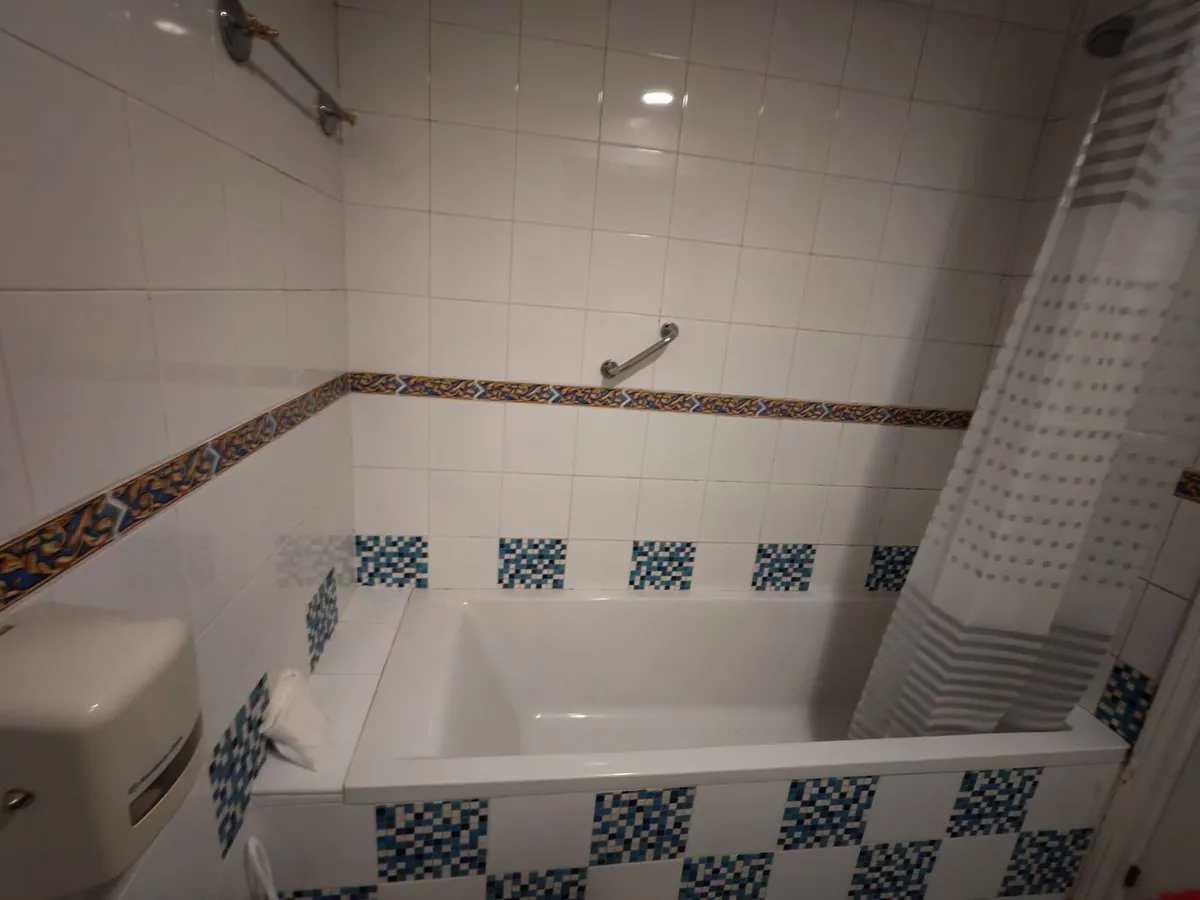 26750571-cdfb-48af-b847-219ec73dffd7