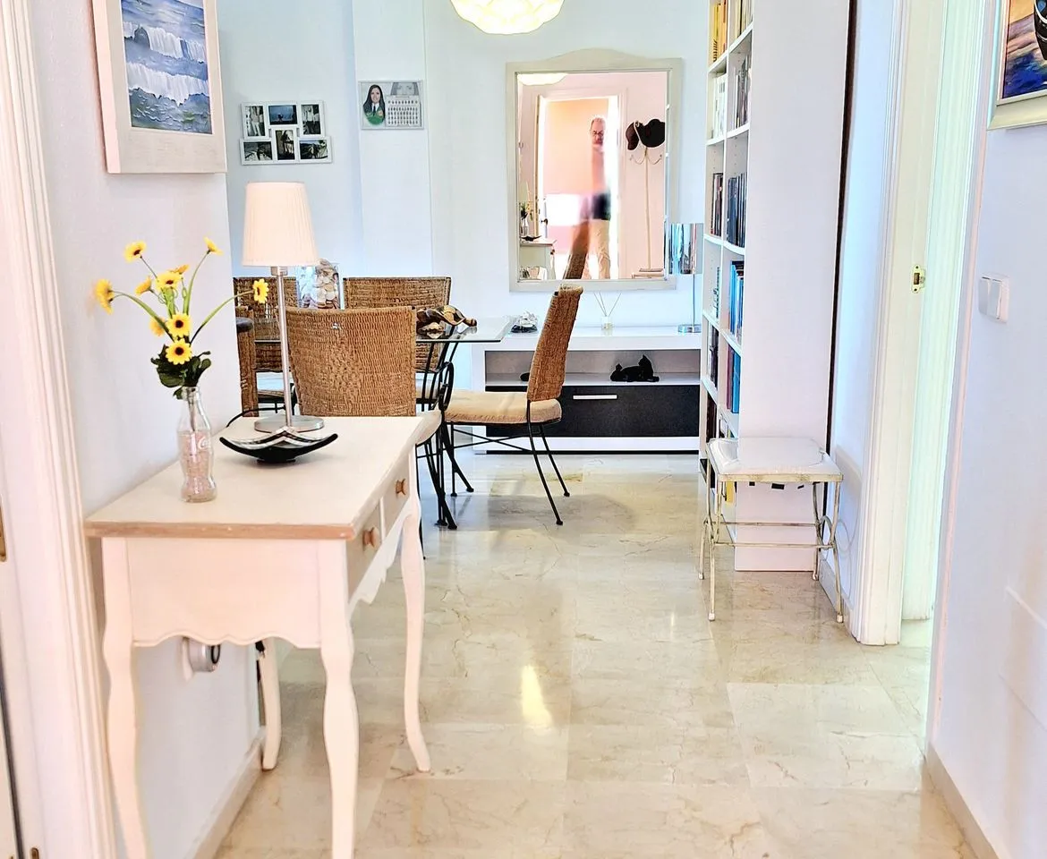 00956091-d955-4d76-973f-dc51734a8174