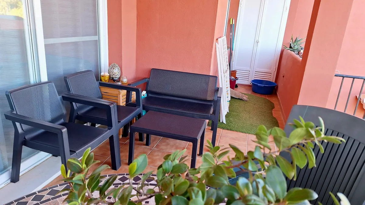 4ddc0e74-2cfc-494d-8711-b1c38ea5a812