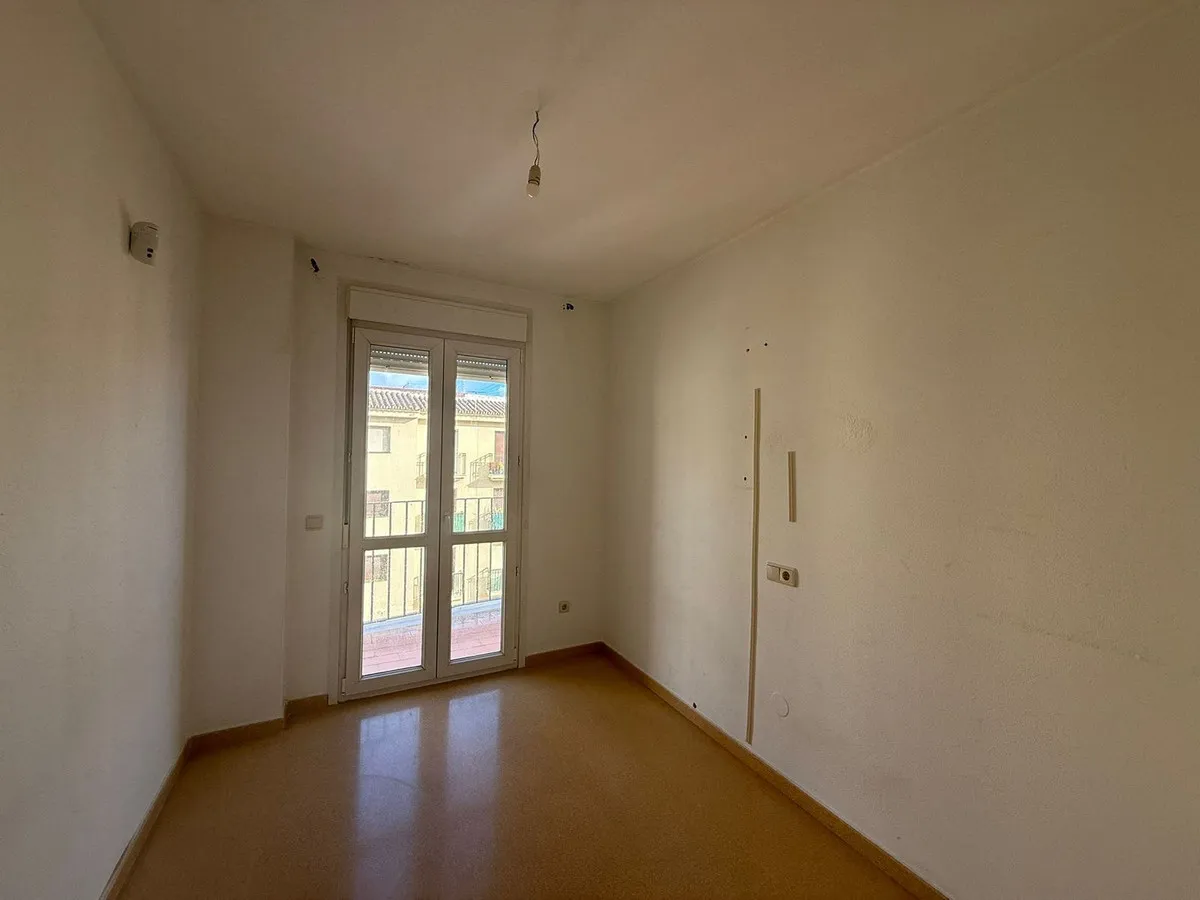 ec07570c-1a29-455f-9afc-c774b4415802