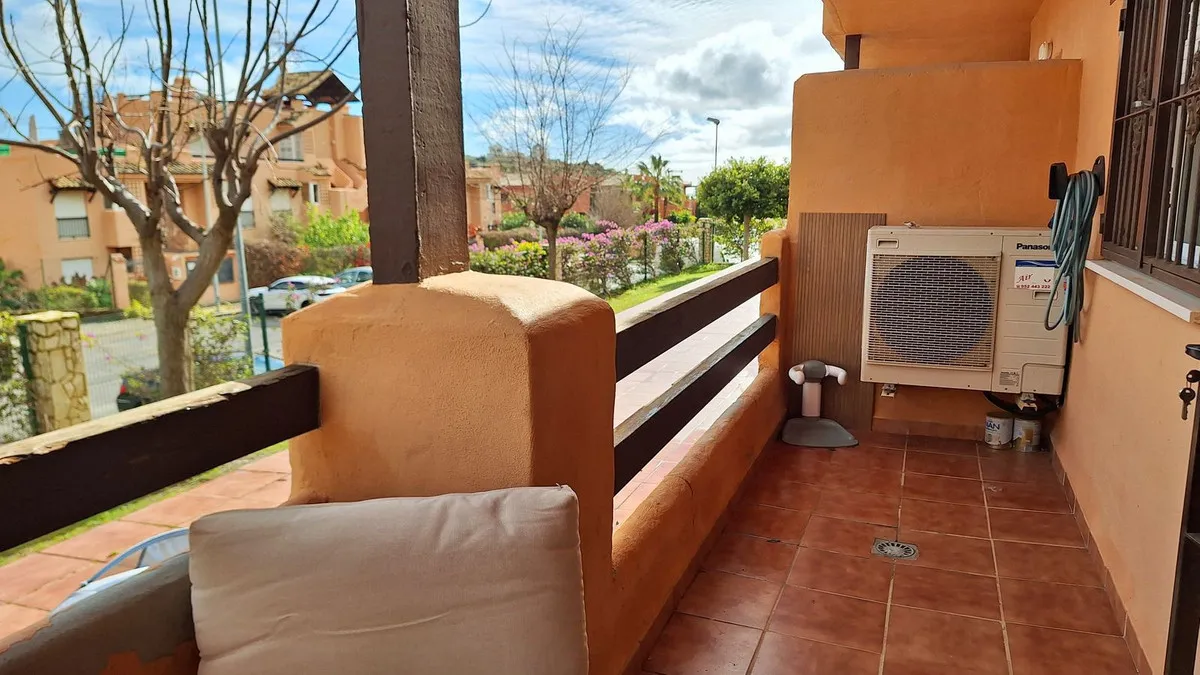 05d2b303-c890-42ea-8c35-ca19ca96e554