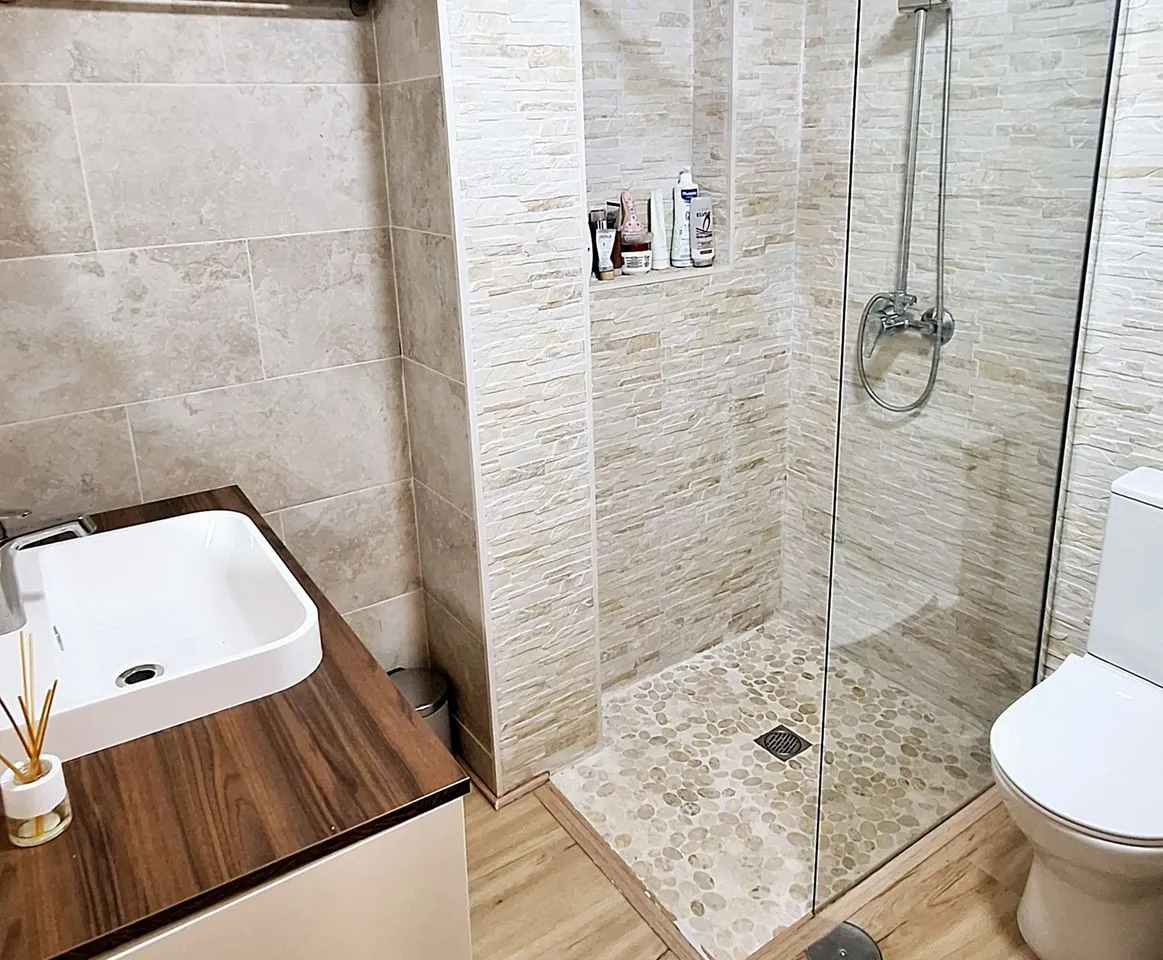 64eddbf2-2e04-4906-921f-3615449f8524