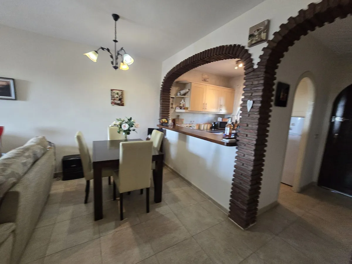 8384df25-a319-4f78-83cc-877cbd9b35ab