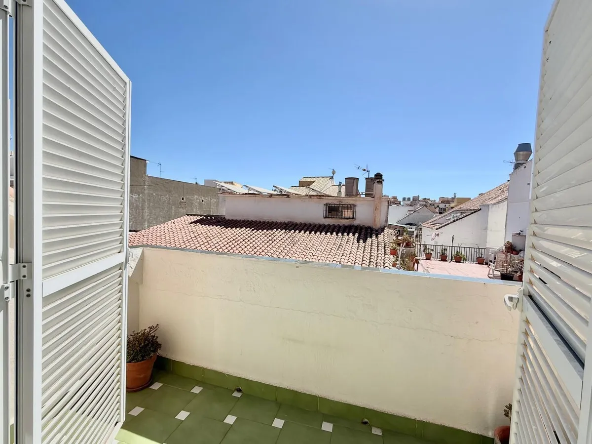 aa9cd233-63c8-433c-8c68-d349df42efa5