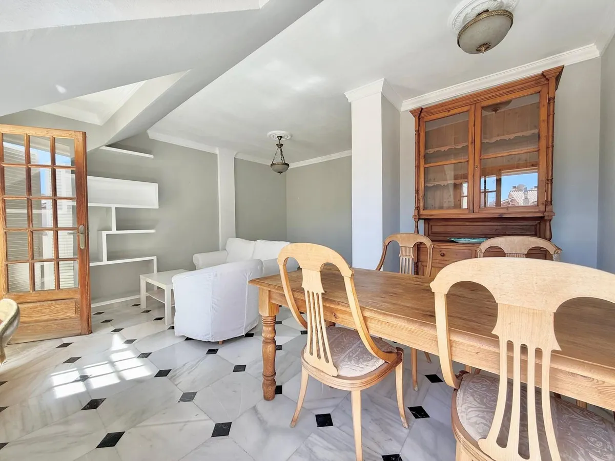 f2c4d45f-3a78-4a4e-9ddf-7502003b3328