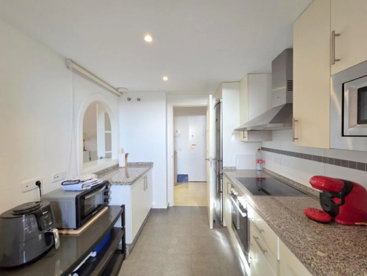 27546707-2291-430a-b583-edb369745f15