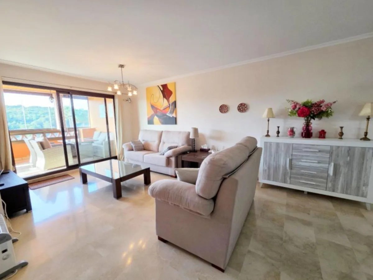 431d9964-9f78-41ba-a97a-6c176a3c54bf