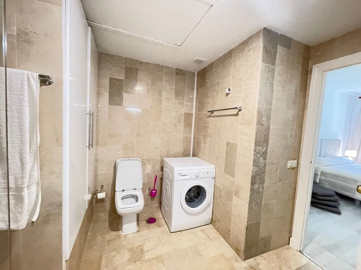 8918c3d0-0e25-43d0-b4f7-301a76588065