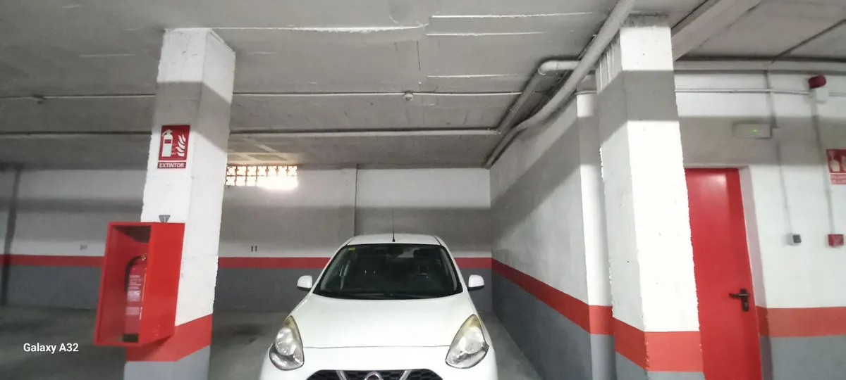 7843bea1-9fa8-4c04-b7aa-082d8bbb8dac