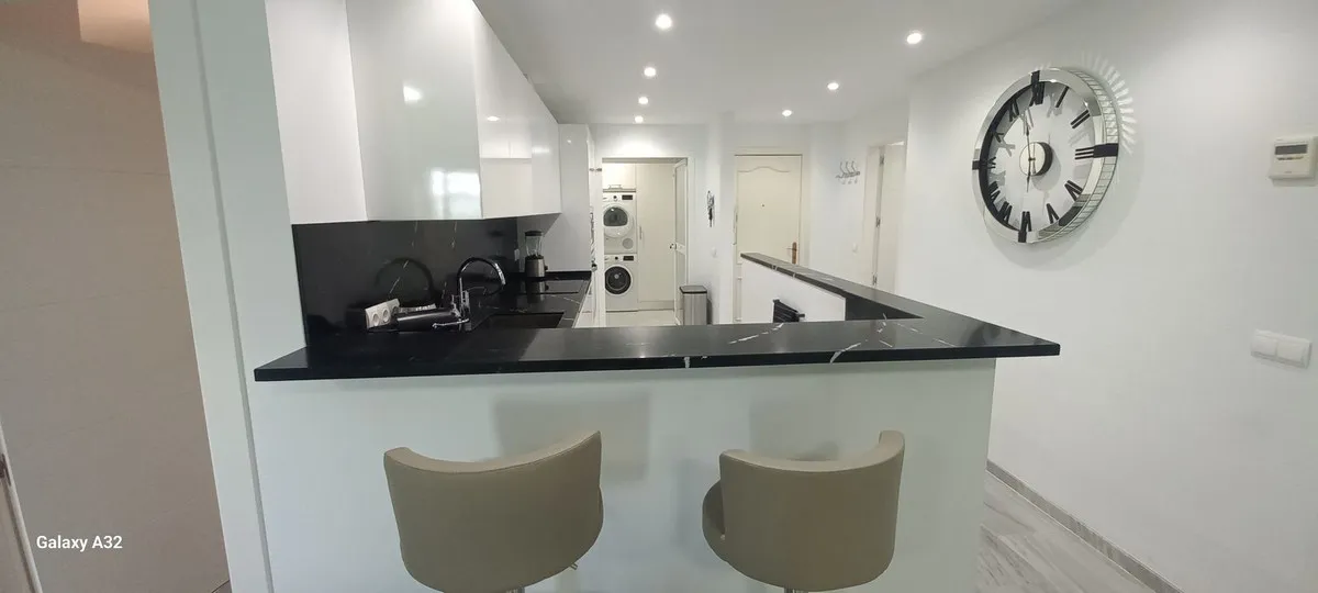 19039b0d-2394-4bb2-a208-a094065e27c1