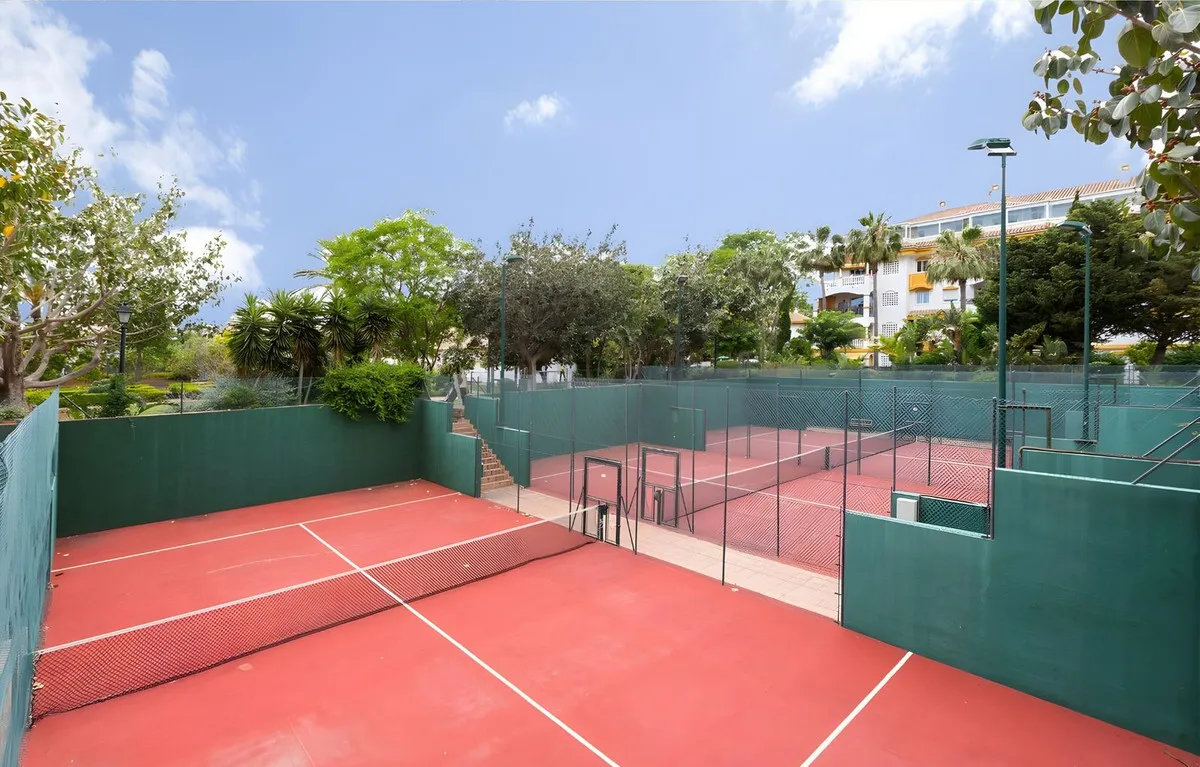 c975abed-5186-4d79-b2e0-05ade8ca8c85