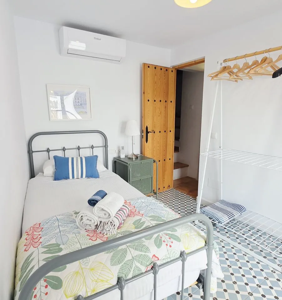 48f0cbec-5e46-4f96-aaa0-597f2669f44d