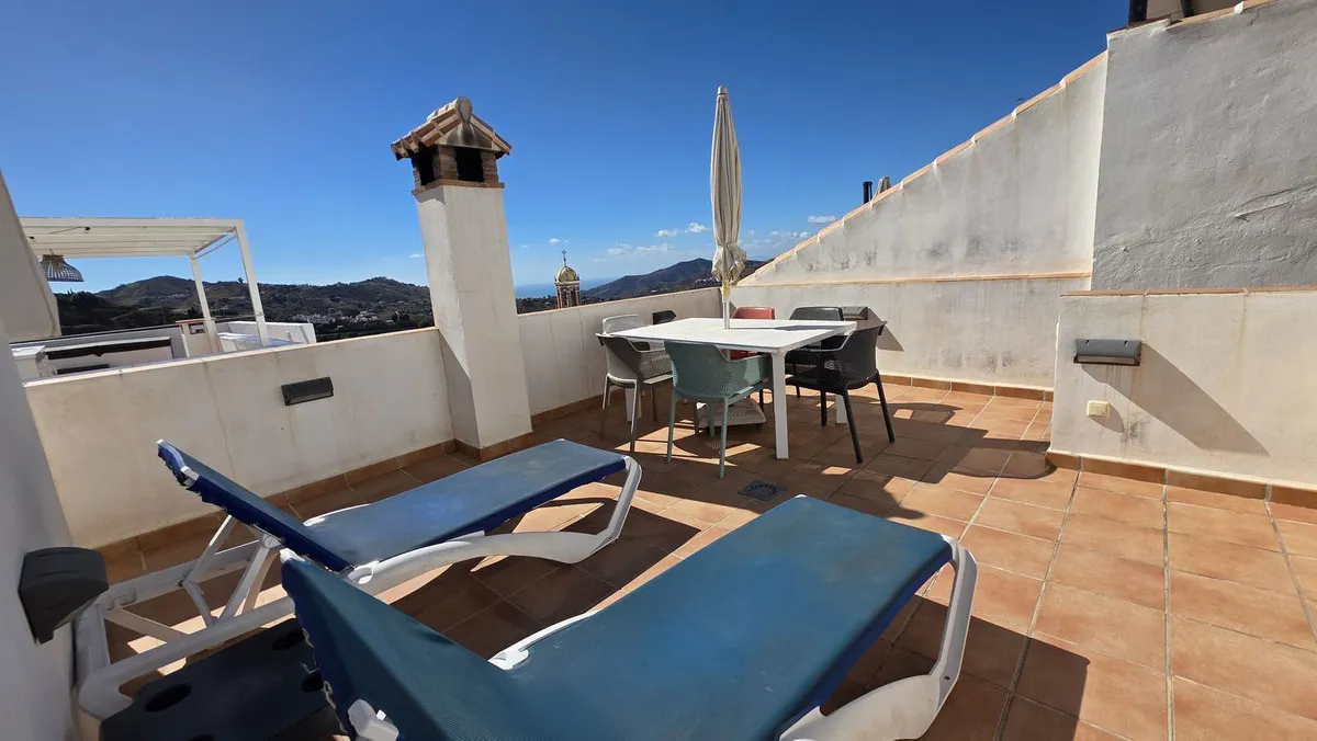 4c043c7c-5e14-4c71-98f2-2cdb7cbe43a9