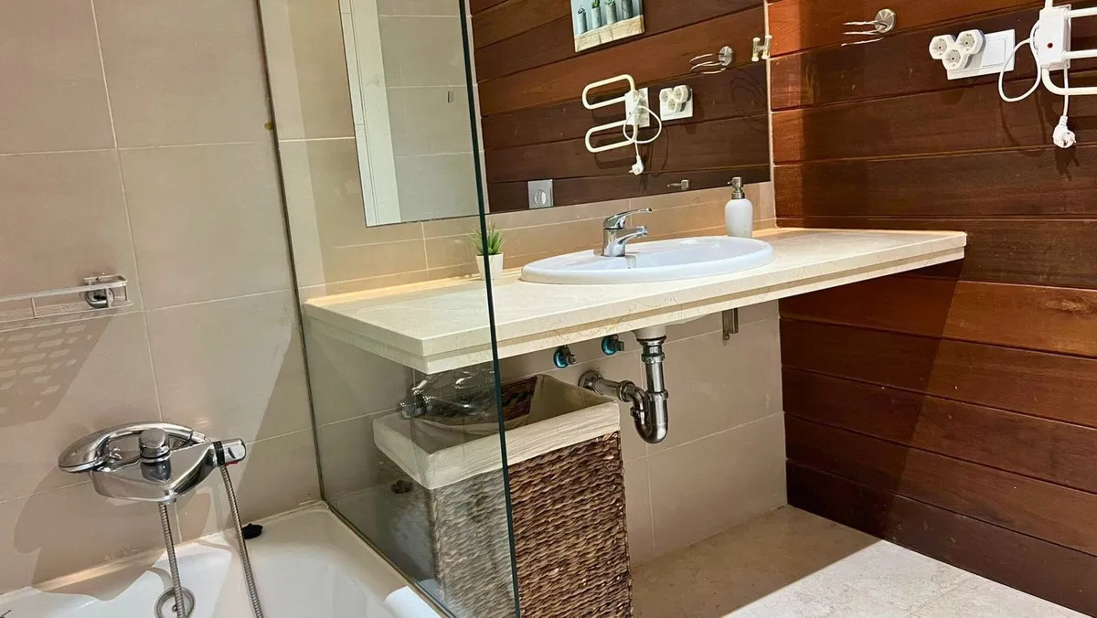 5cd56639-b63d-4dd2-b455-eb51b8d47c88