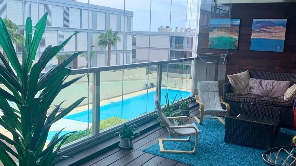 bd2d6158-5f07-4a4a-8e40-52fb8fa4460a