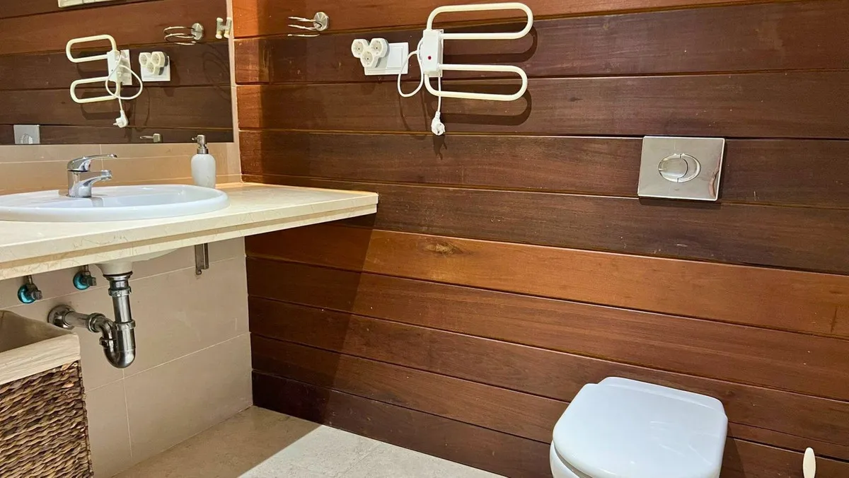 eaa0dac2-0d1b-4327-80fb-9dff13db7792