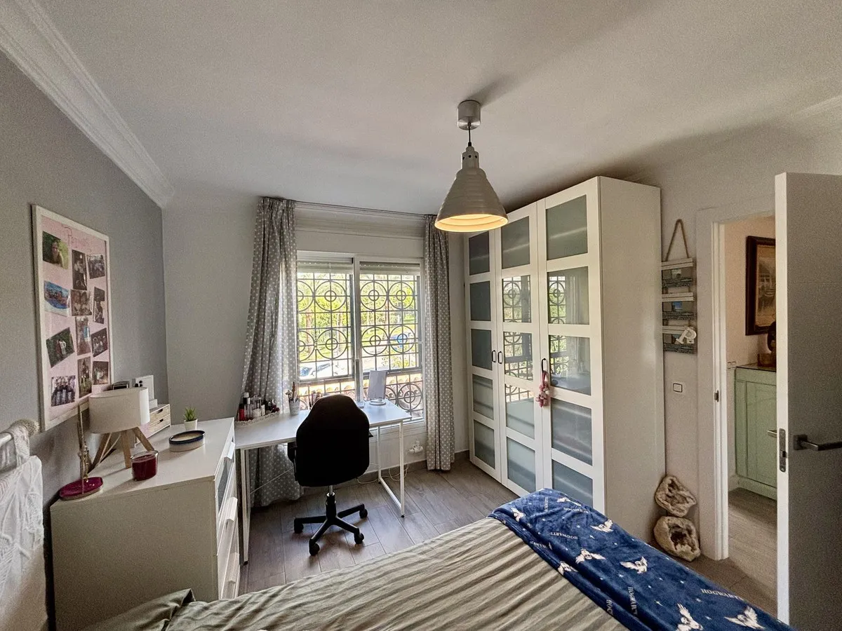 35e93788-20b4-409c-b79a-0485f2cbccf8