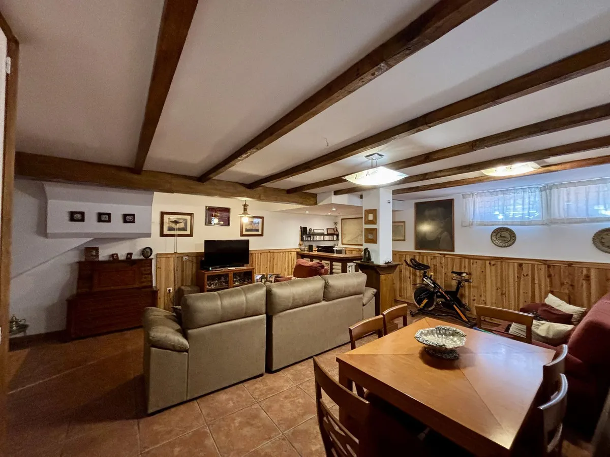 36e99301-19e8-4eb0-a9e8-e09964bc57a3