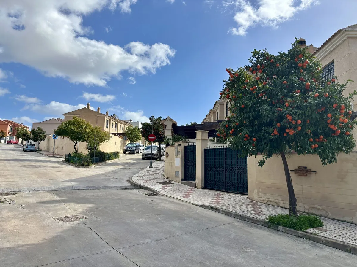 55d161e8-e417-417c-b640-996c6c174e41