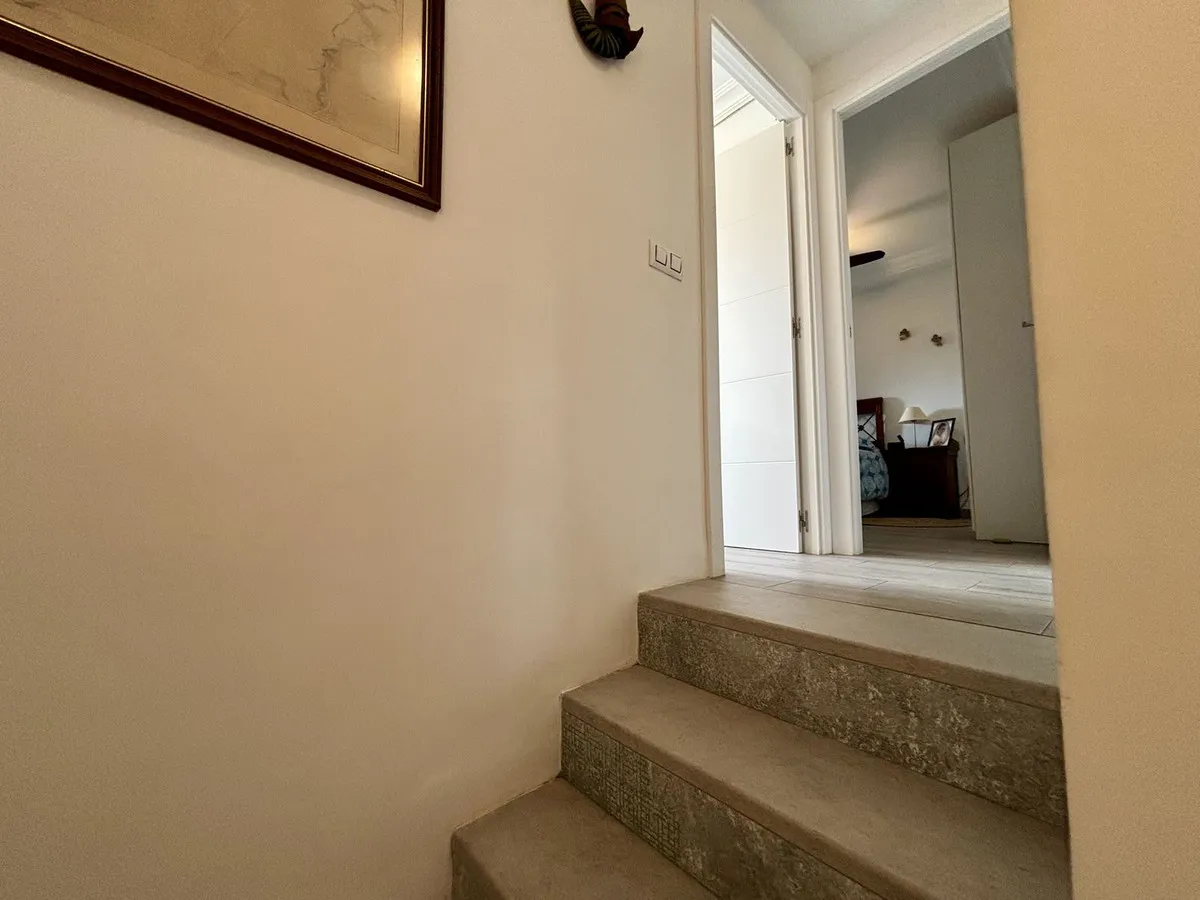 78c72853-b308-436b-acb6-c448403307b2