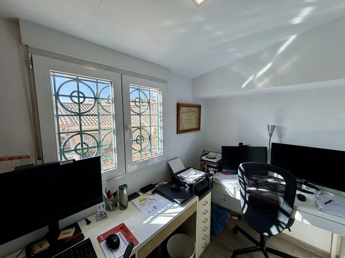 c39962b4-358e-478e-a2e3-6cc6e93837a3