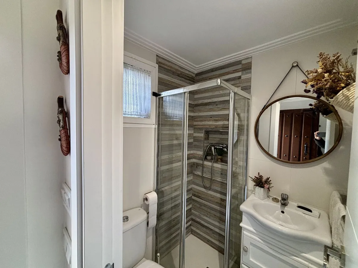 e5a3631a-8ed7-4f01-8b48-103d7d65731d