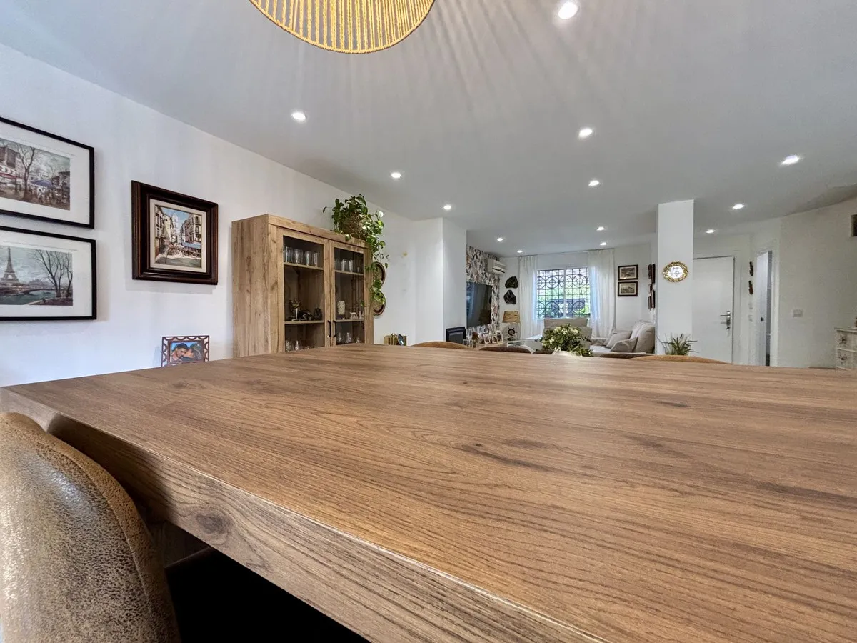 fa4a5171-72a9-4efb-82f9-abc593a2ccce