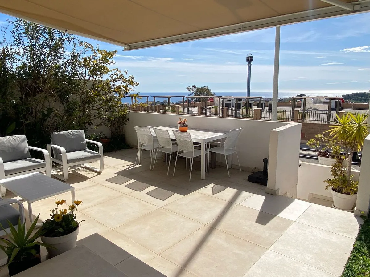 104efa8b-016f-4491-838d-98d2267a1a46