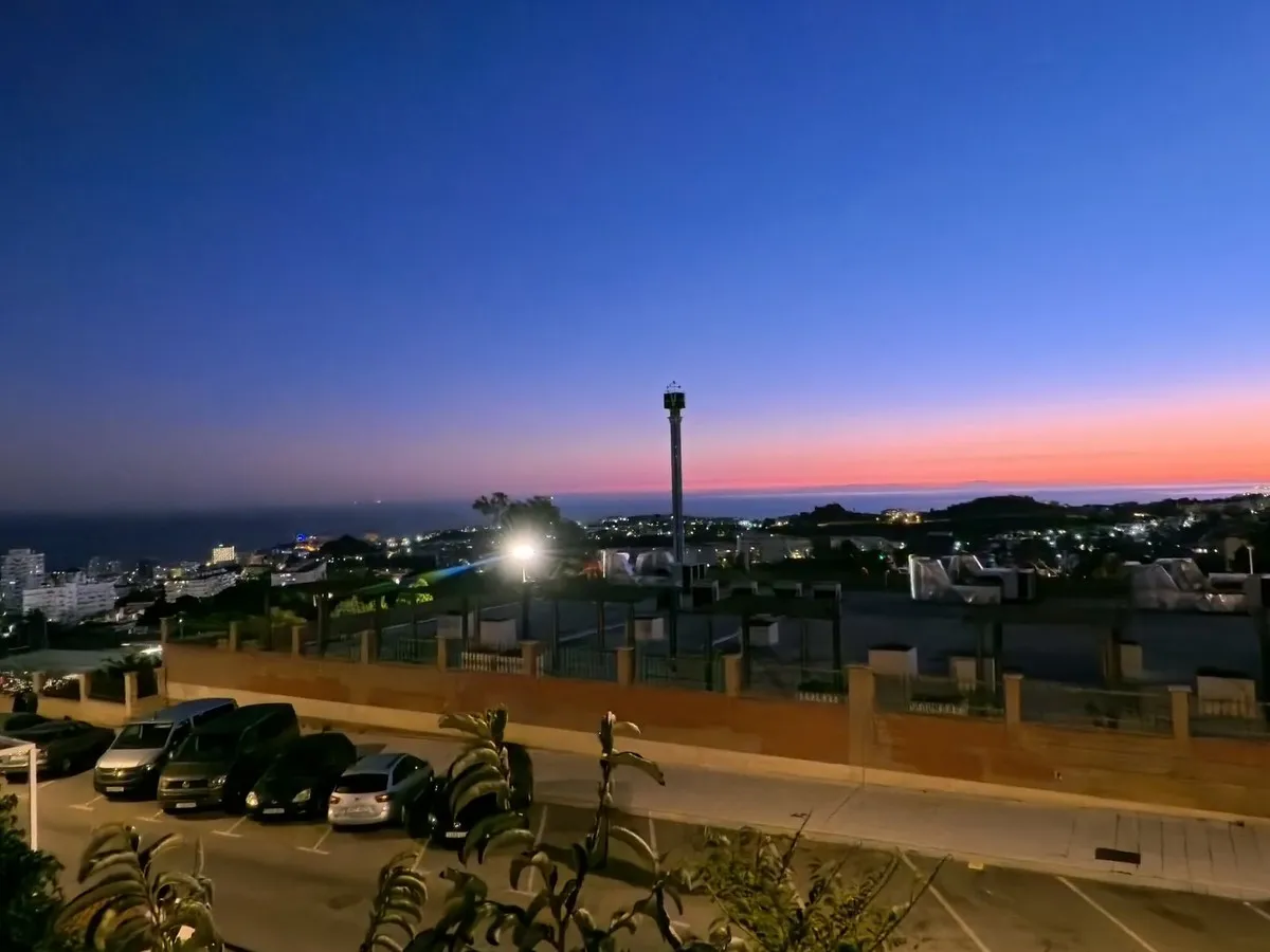 9c067dfa-bccb-4ef5-8cb5-e14096c67d37