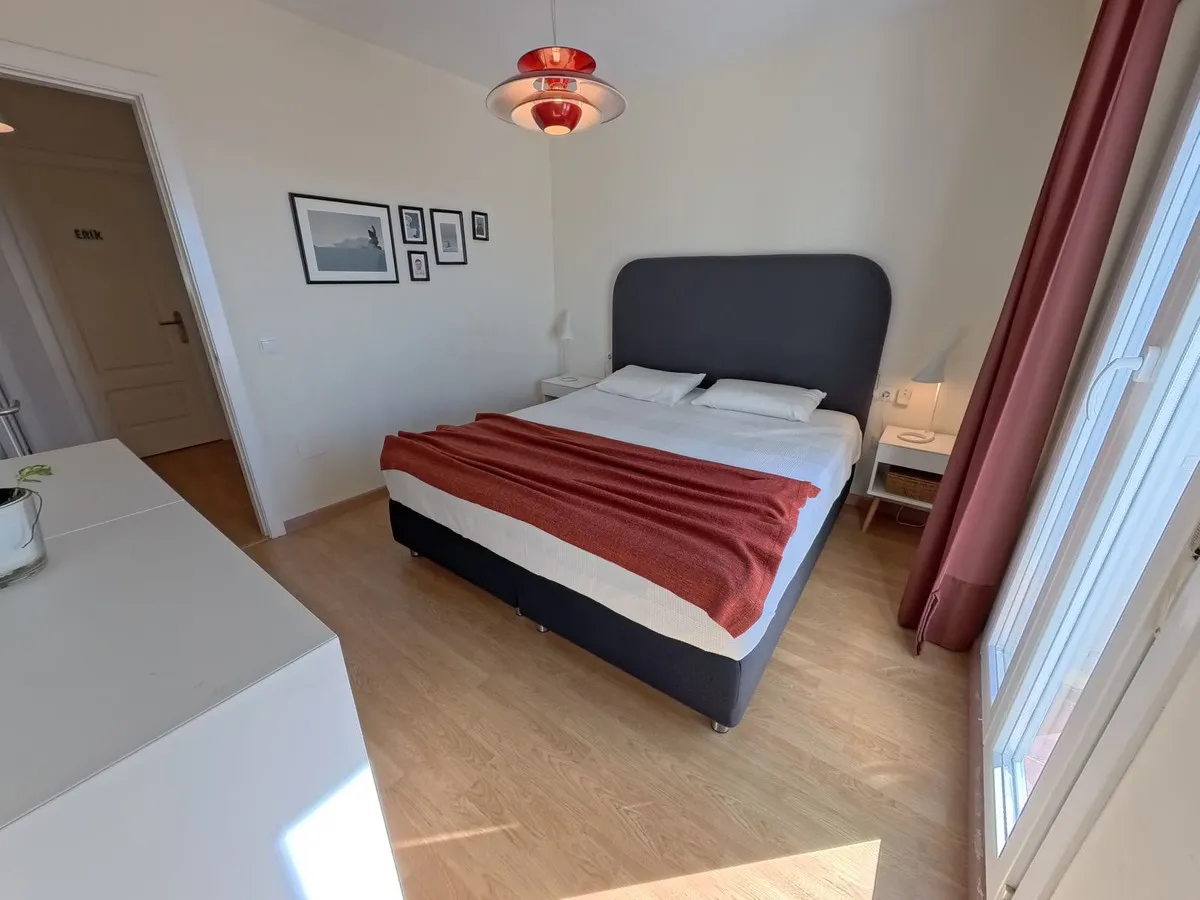 b5d51404-757c-4cf0-ae1d-03f9124fd927