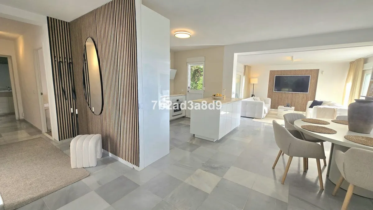 42e7f884-6727-41db-8d9b-72470de7fef2