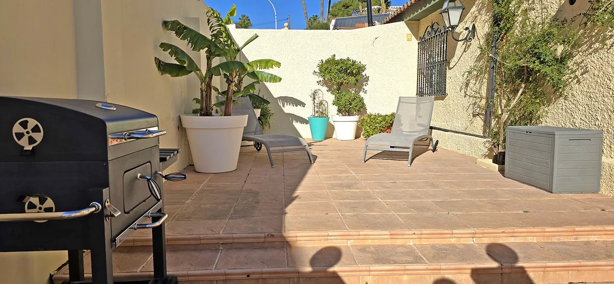 68a4a31e-7256-4d50-8c9d-3c4927d111d0