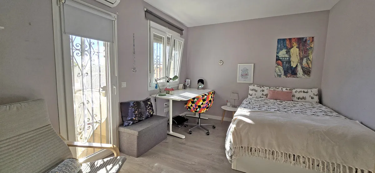 776e28c9-fd6b-4200-a52f-83bc14cf8f36