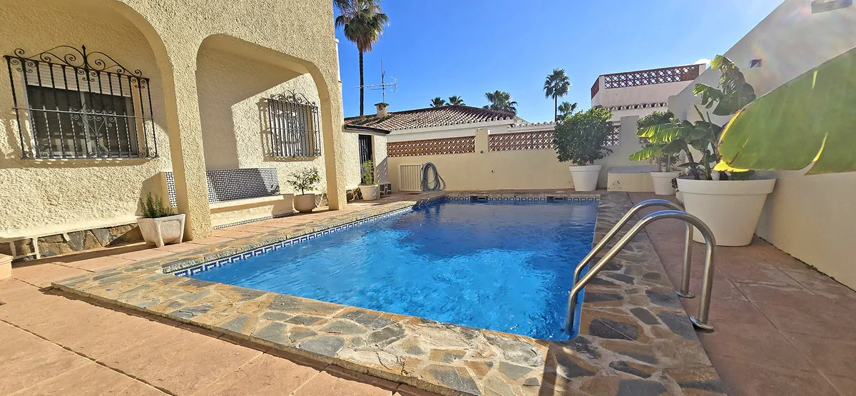 7b63ead2-b9c6-4268-9e83-ef0b774c95d8