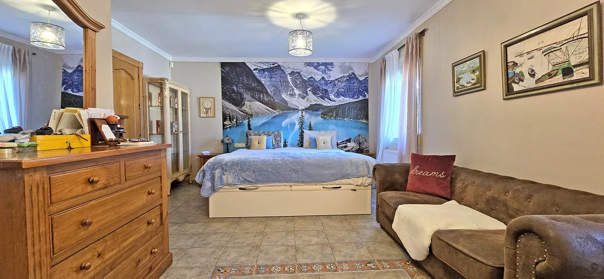 84b25634-e6d6-443e-b60e-ff163111a0b5