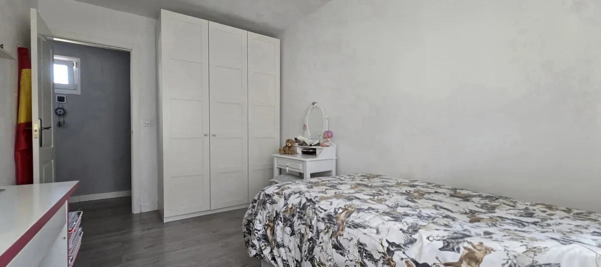 dab7b3a1-a6e8-44b4-ae20-1ebd0b39d5e5