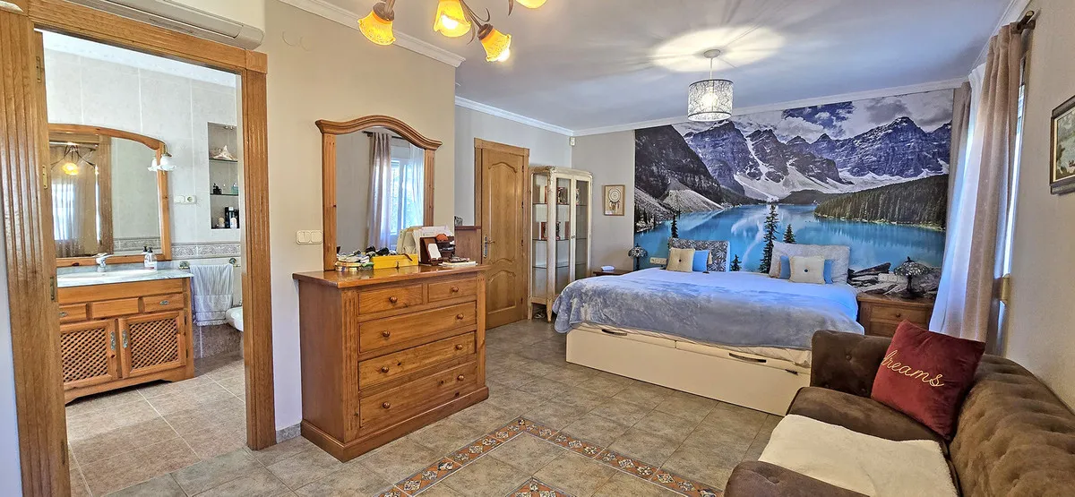 ed19cce7-830f-456b-9389-6a70c25bdb8a